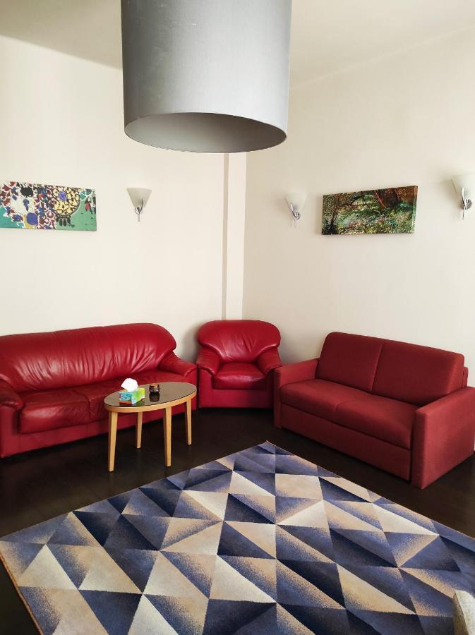 Robi Studio Brasov Luaran gambar